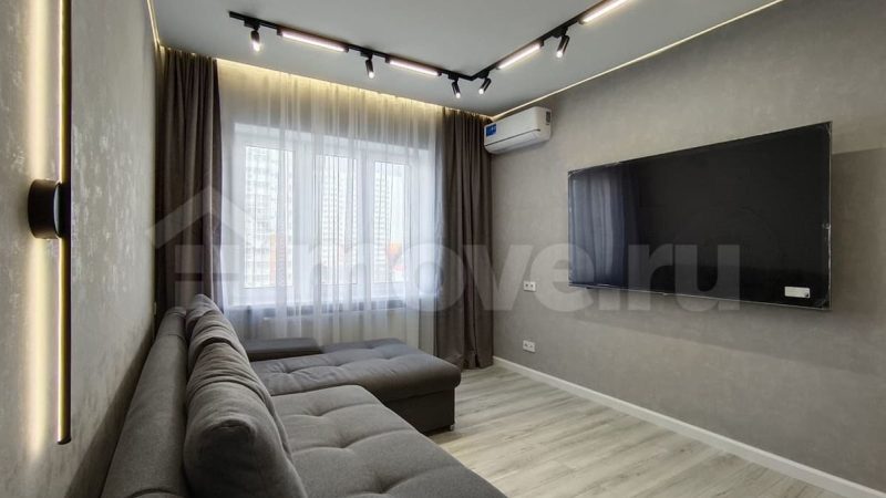 Продается 3-комнатная квартира, 90 м², Анапа, ул. ленина,                                                     190к2