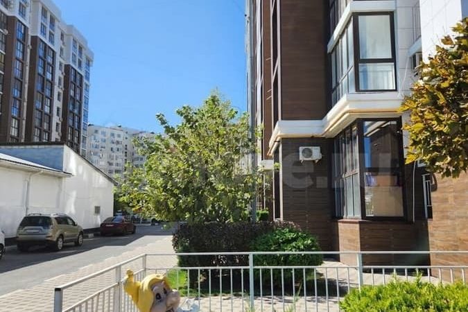 Продам 2-комнатную квартиру, 65 м², Анапа, ул. шевченко,                                                     288к1