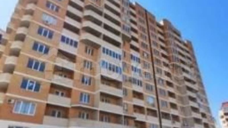 Продается 4-комнатная квартира, 130 м²,                                                     Анапа