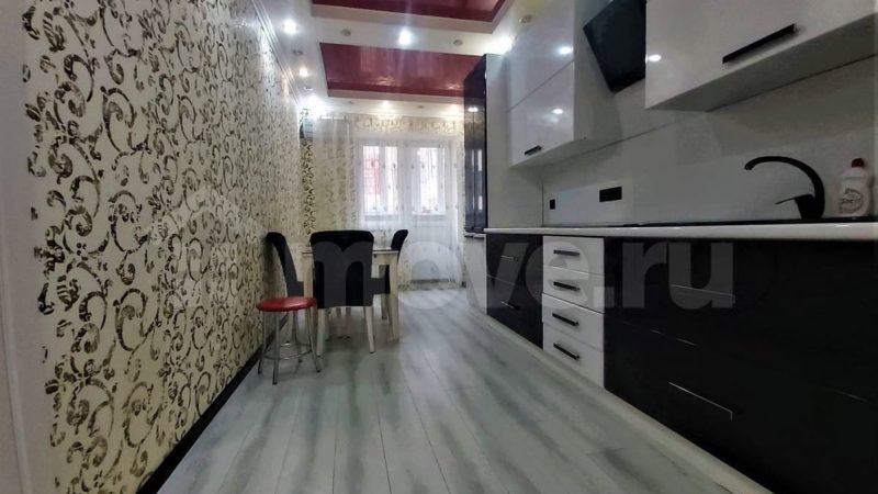 Продажа 3-комнатной квартиры, 90 м², Анапа, ул. ленина,                                                     178к2