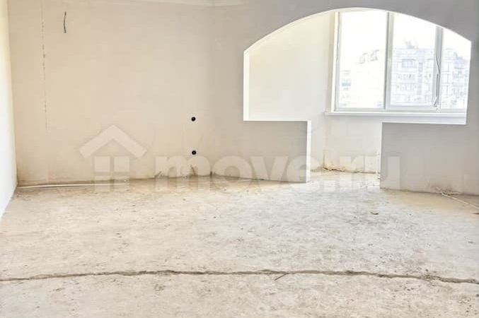 Продаю 1-комнатную квартиру, 60 м², Анапа, ул. крылова,                                                     113
